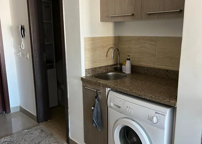 Luxury In Aldau Heights